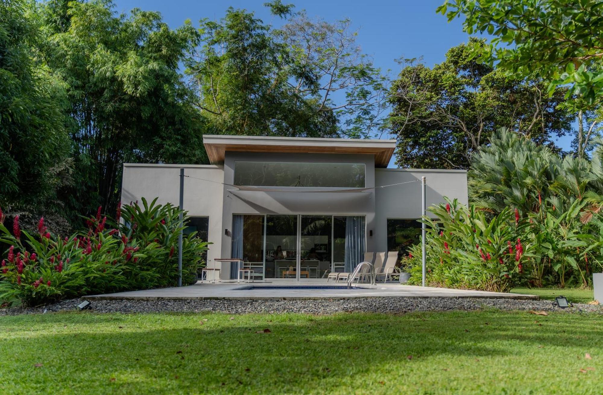 Lilan Nature, Modern House N°1, Private Swimming Pool. Cahuita Extérieur photo